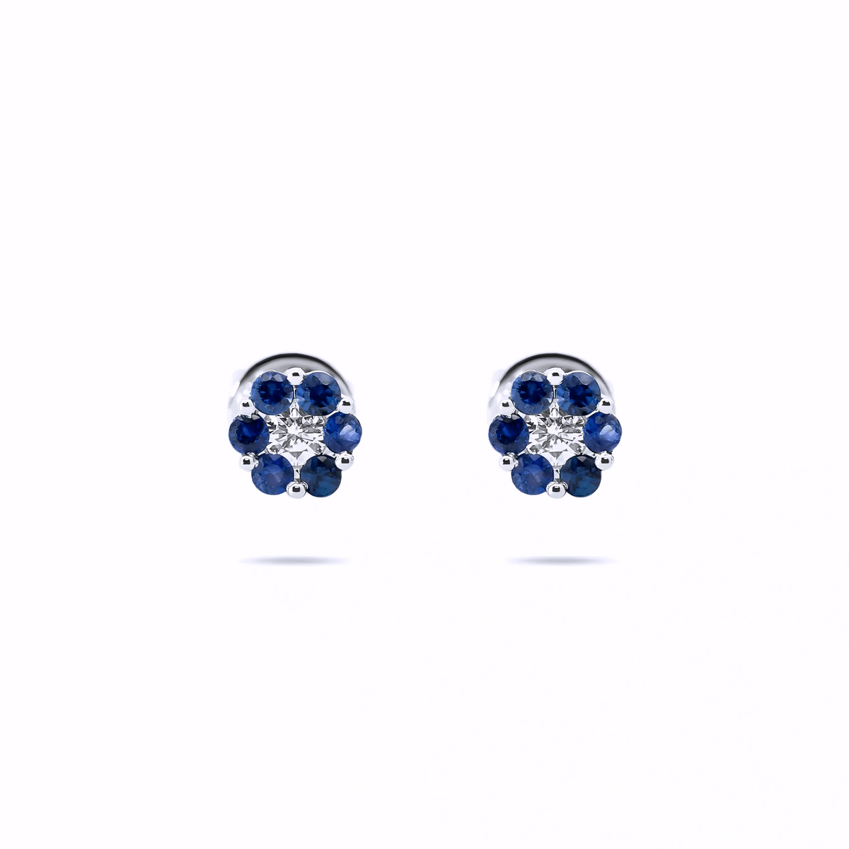 BLUE SAPPHIRE FLOWER STUD EARRINGS