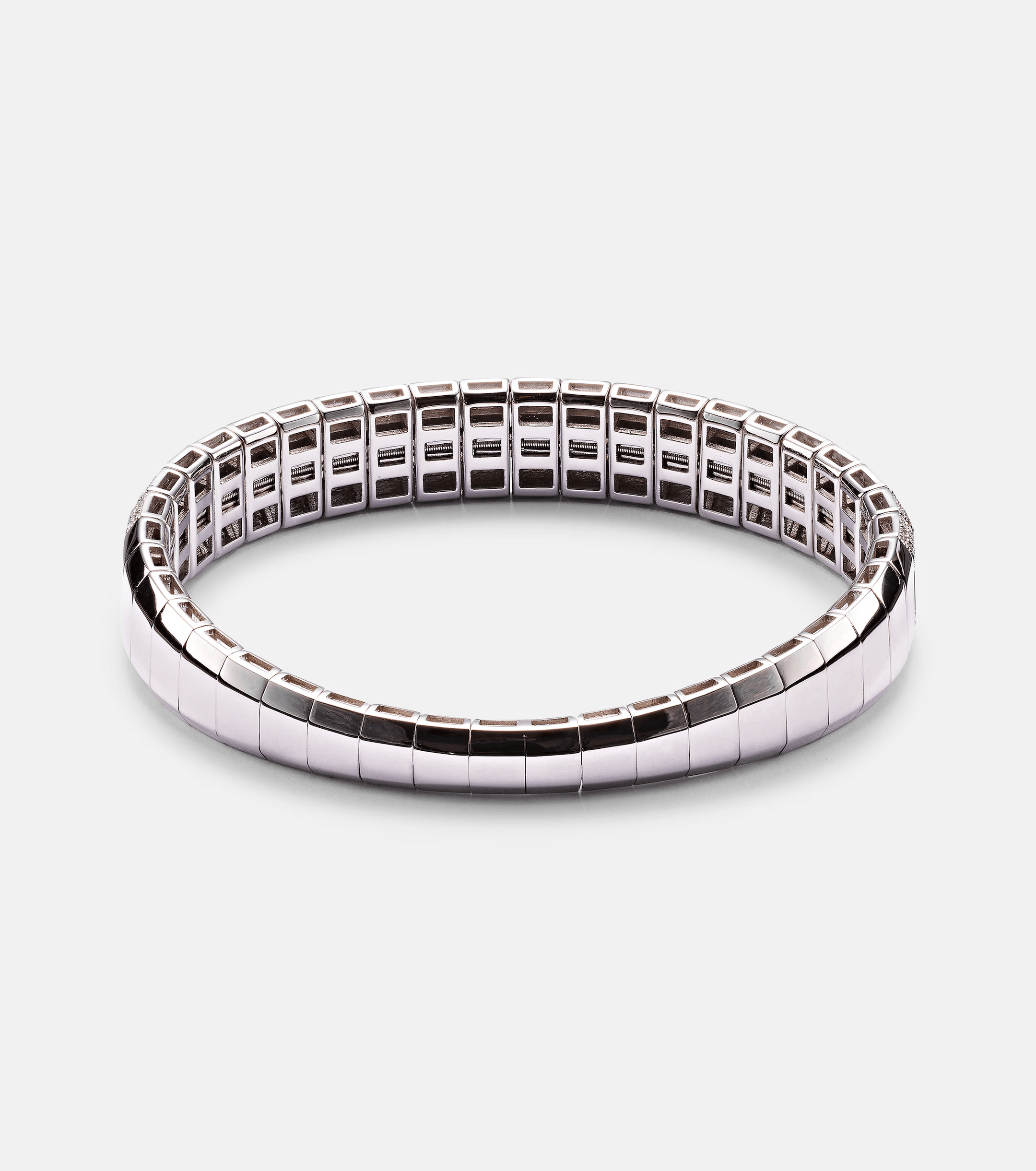 DIAMOND PAVE SCALES STRETCH BRACELET WITH SAPPHIRES AND DIAMONDS
