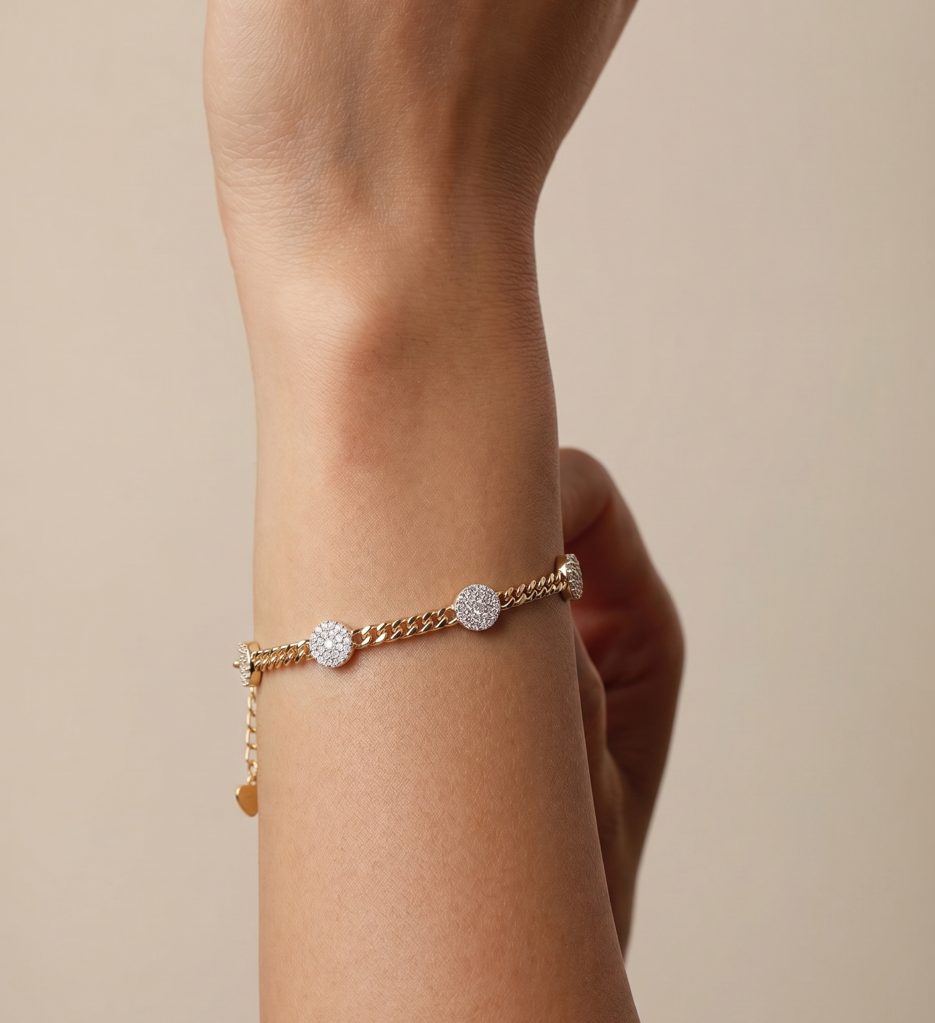CUBAN DIAMOND CIRCLE BRACELET