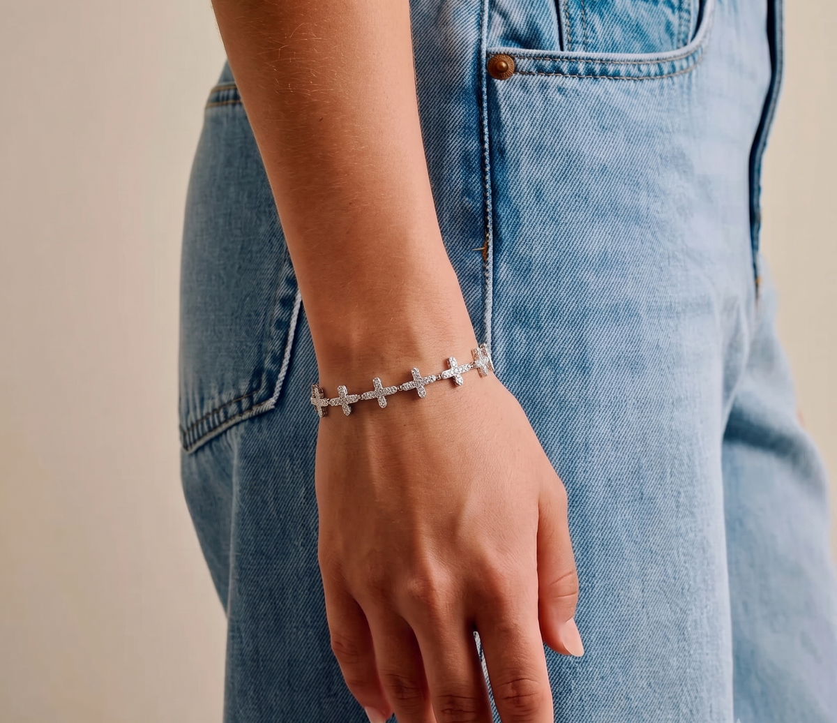 DIAMOND CROSS BRACELET