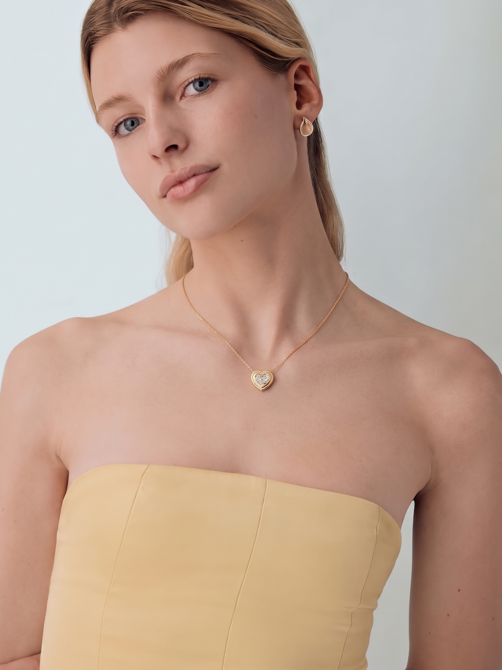 DIAMOND HEART CLUSTER NECKLACE