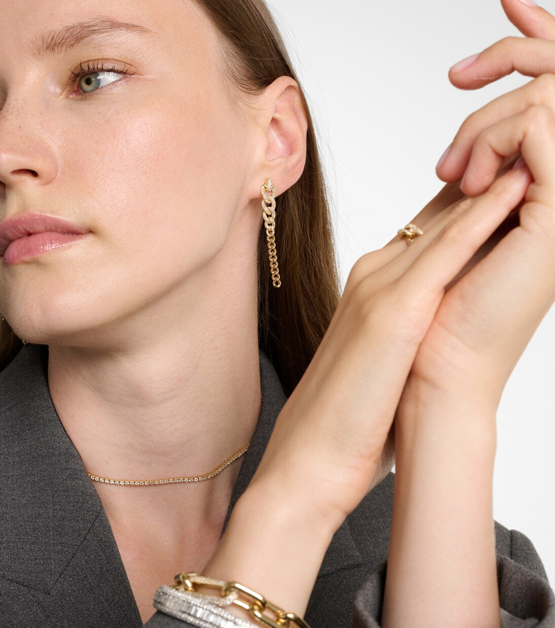 GRADUAL DROP LINK AND DIAMONDS EARRINGS