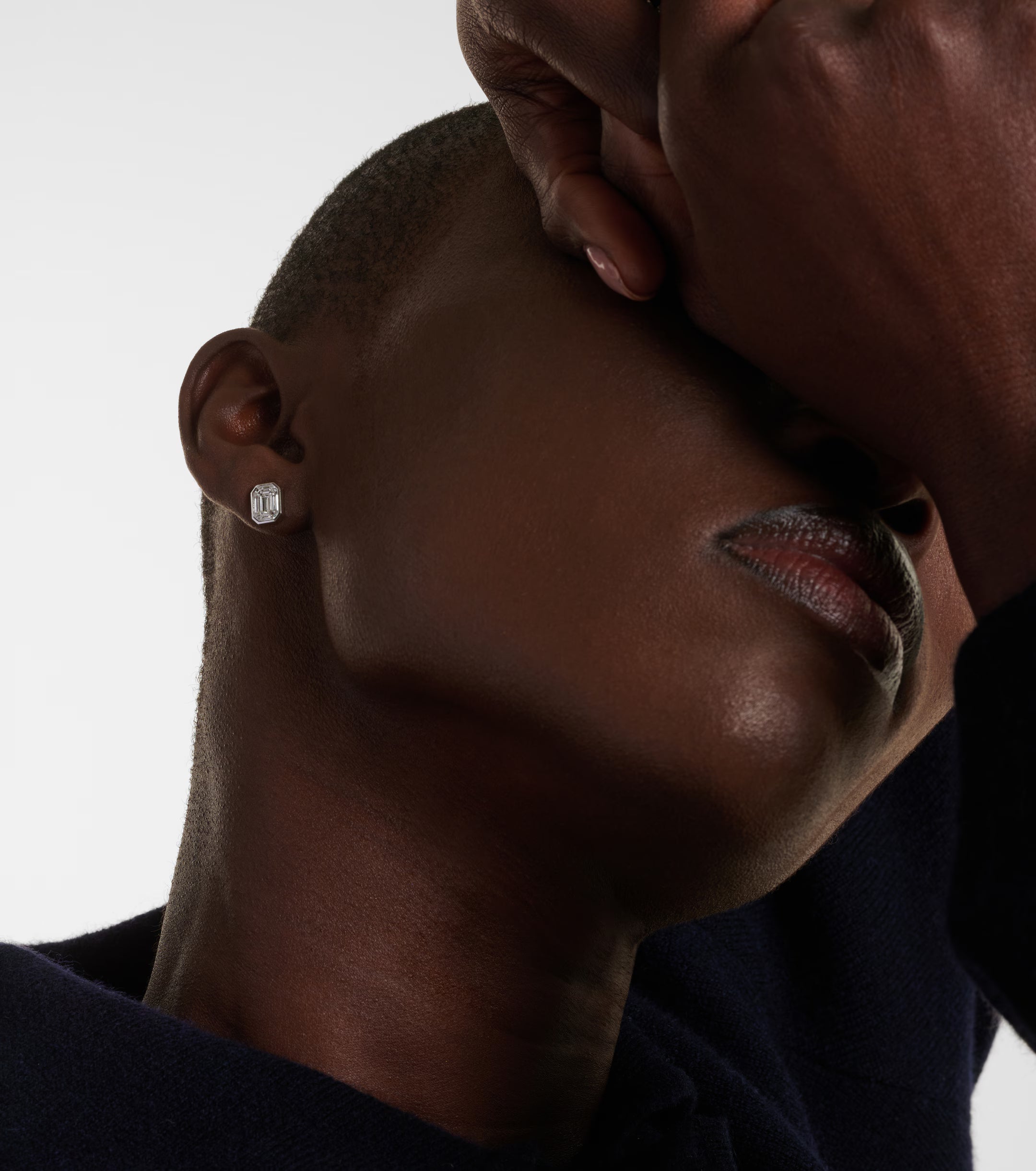 ILLUSION EARRINGS WITH DIAMONDS