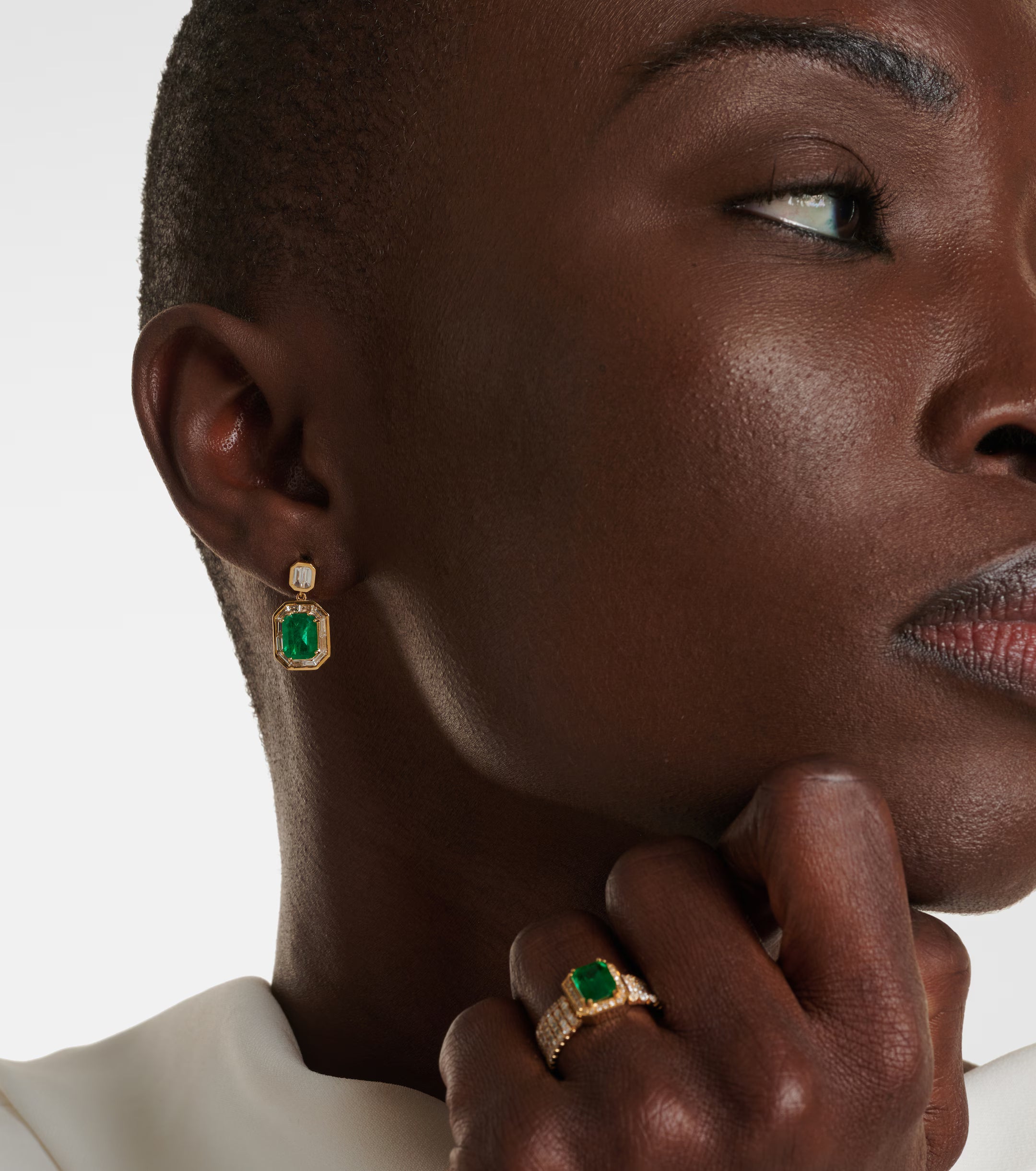 HALO DROP EARRINGS WITH EMERALDS AND DIAMONDS