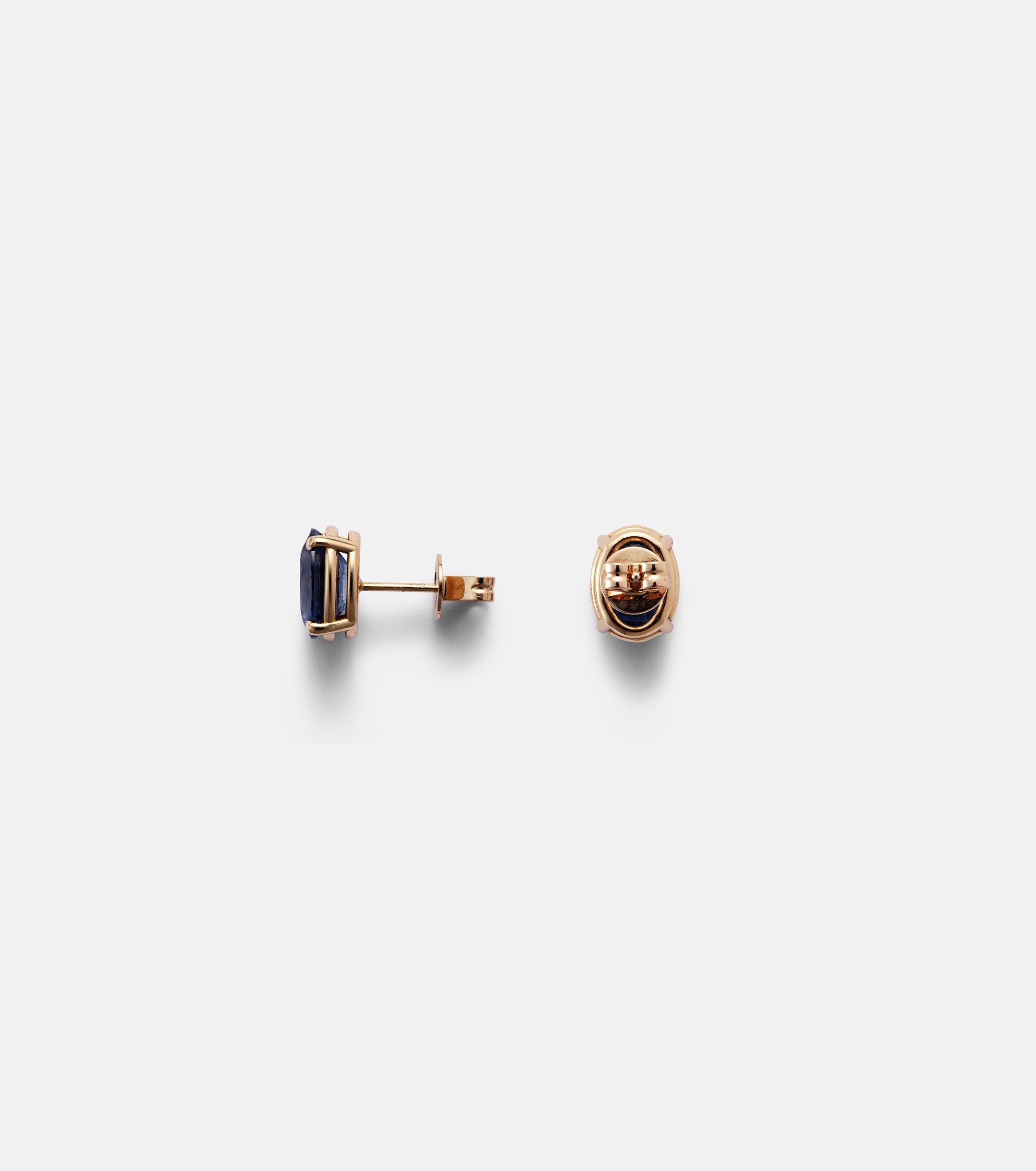 EARRINGS WITH BLUE SAPPHIRES