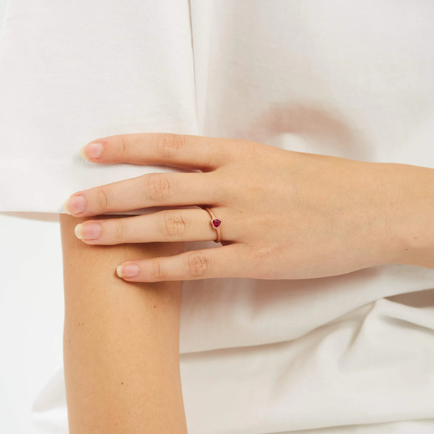 RUBY HEART RING