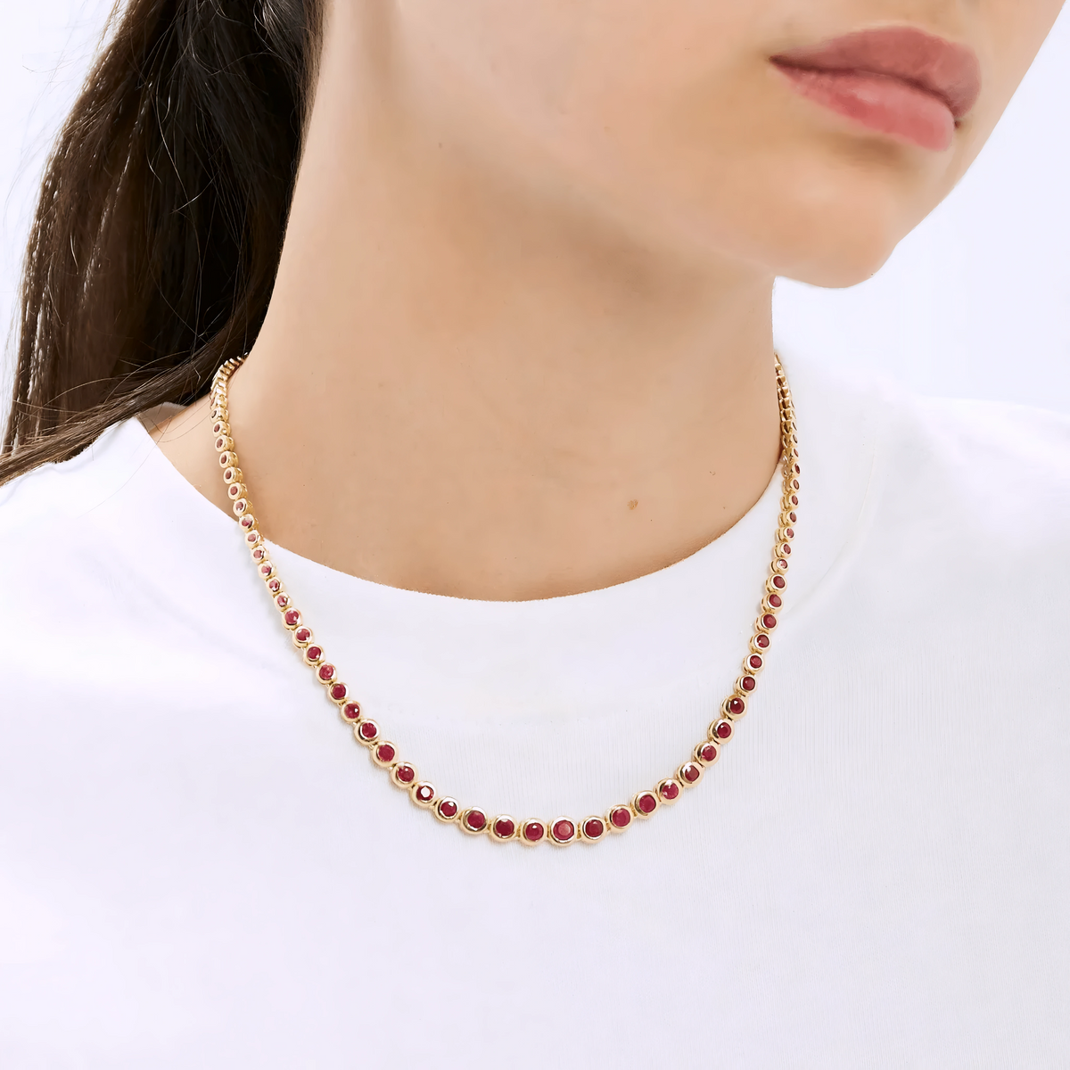 RUBY COLORED STONE NECKLACE