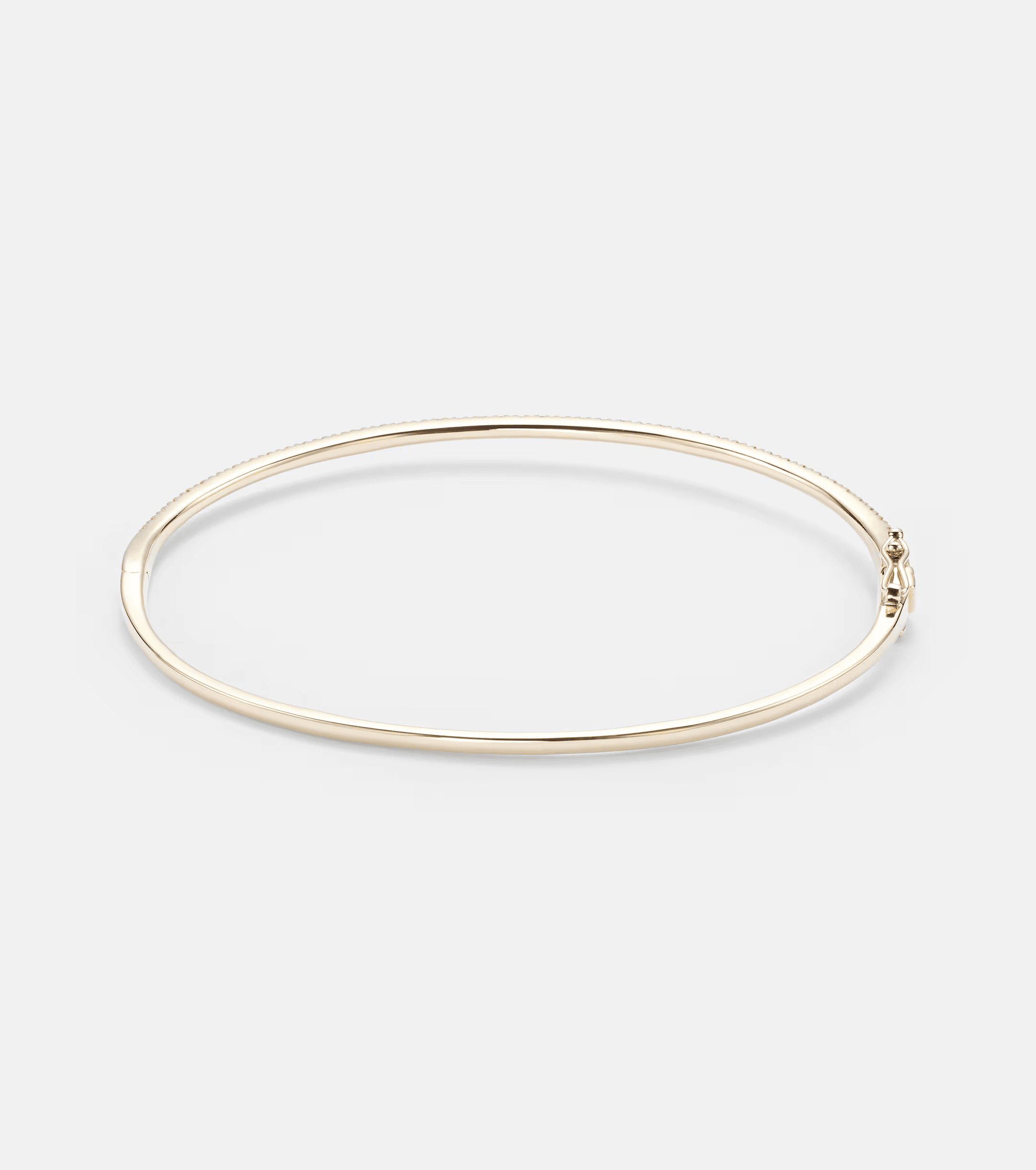 SINGLE ROW BRACELET WITH DIAMONDS