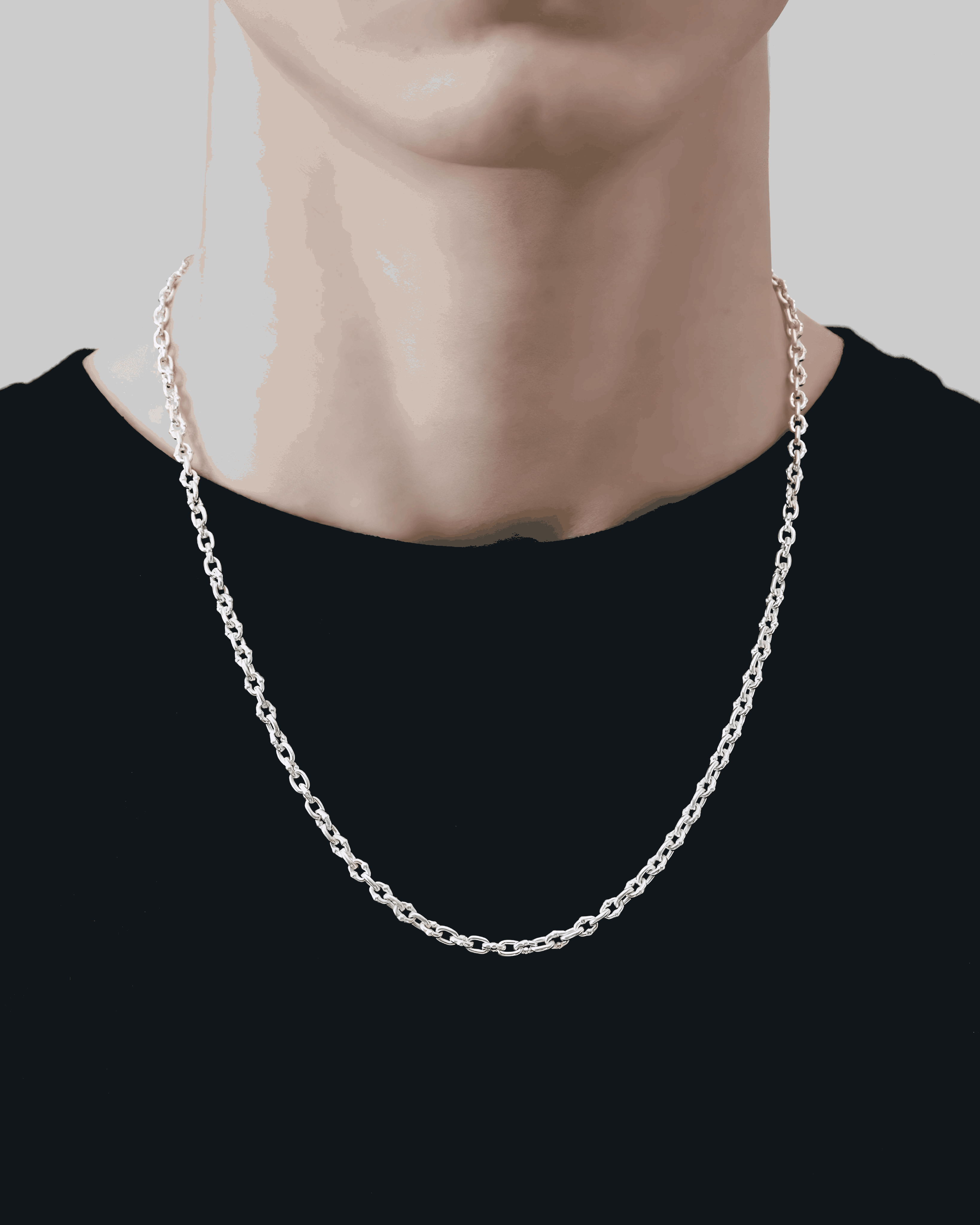 THIN UMLAUT LINK NECKLACE