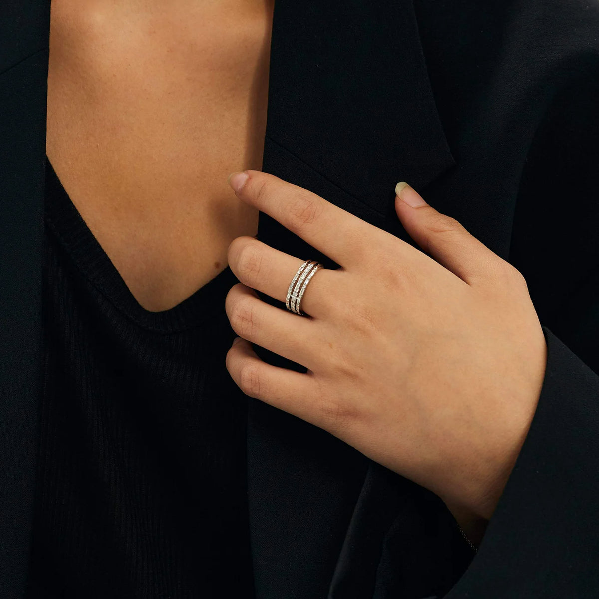 THREE ROW DIAMOND RING