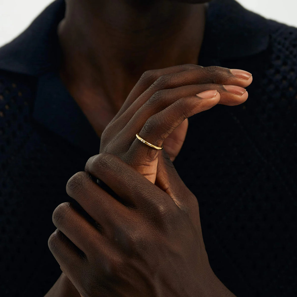UMLAUT BAND RING
