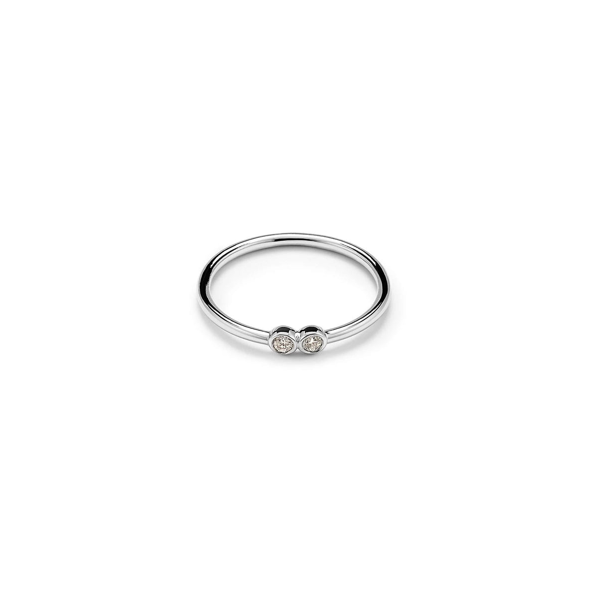 UMLAUT BEZEL RING