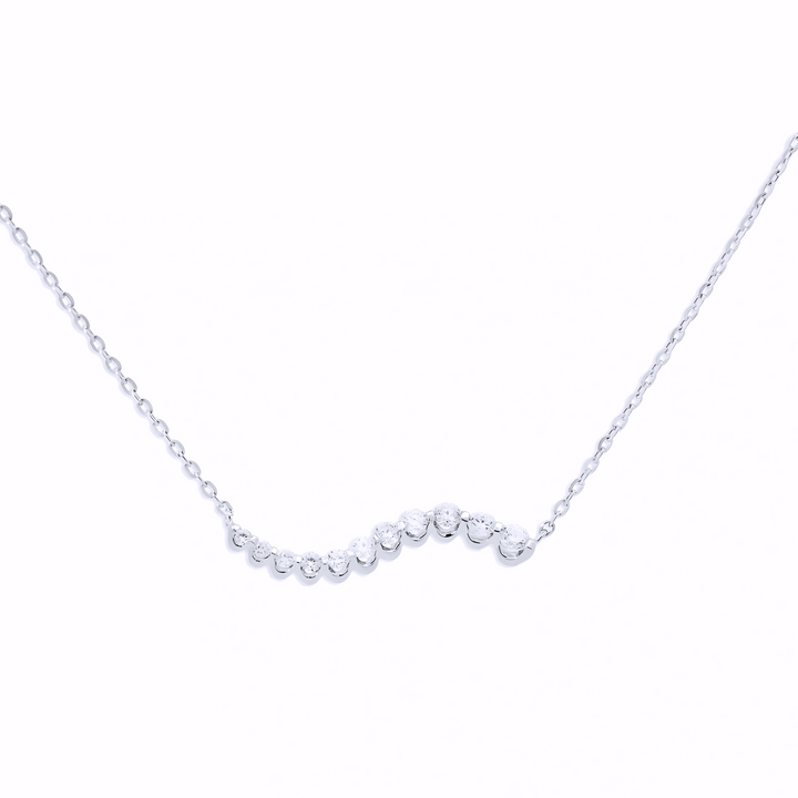 WAVY DIAMOND PENDANT NECKLACE
